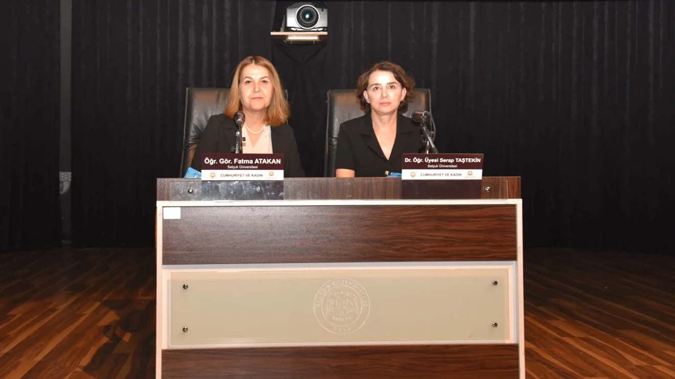 Selçuk Üniversitesinde ‘Cumhuriyet ve Kadın’ temalı söyleşi